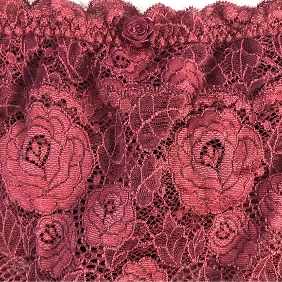 $50 if bundled Victoria’s Secret Chantilly Lace Garter Thong Skirt‎ Deadstock - Picture 3 of 9
